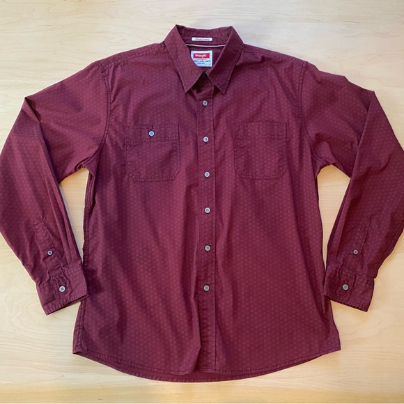 2-Wrangler Burgundy and Charcoal Button-Up Shirts - Picture 14 of 15